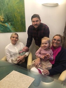 Wir freuen uns auf Ihren Besuch und heißen Sie herzlich willkommen.